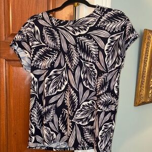Anne Klein Navy and White Leaf Pattern Top